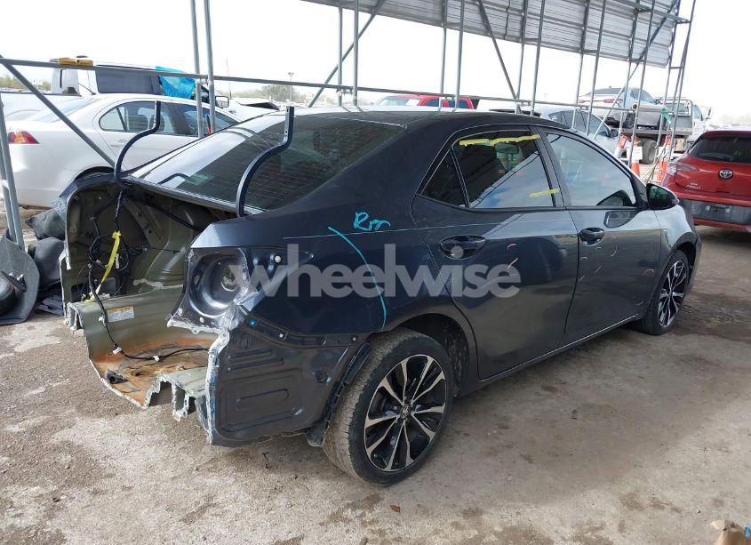 Photo 4 of 2018 Toyota Corolla SE (VIN 2T1BURHE3JC017643)