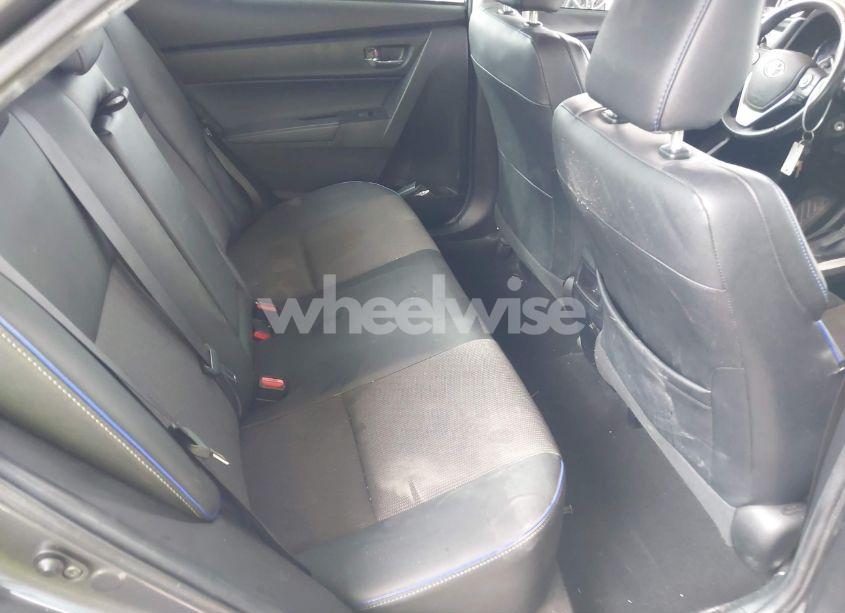 Photo 8 of 2018 Toyota Corolla SE (VIN 2T1BURHE3JC017643)