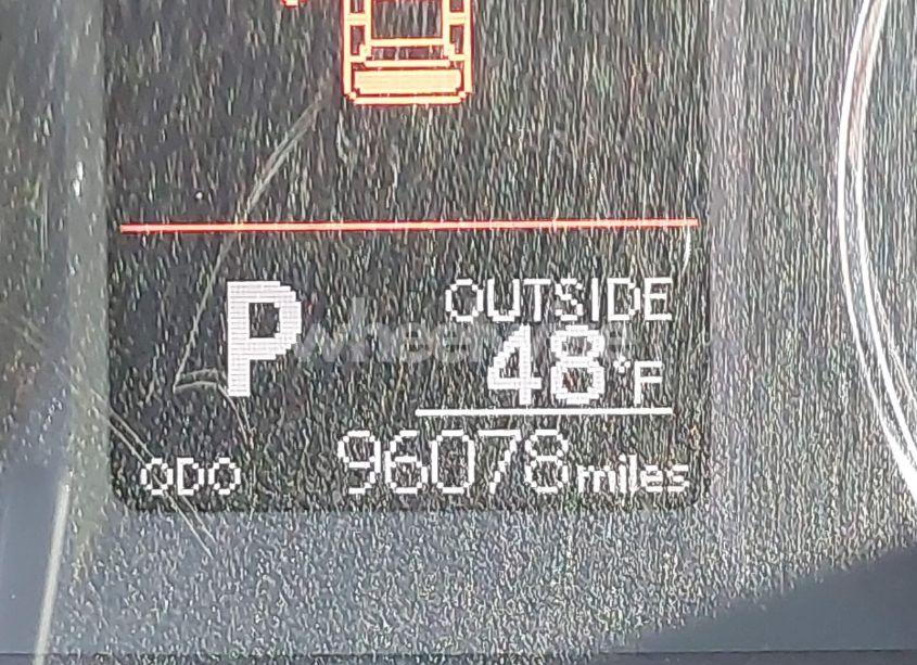 Photo 15 of 2018 Toyota Corolla LE (VIN 2T1BURHE3JC023457)