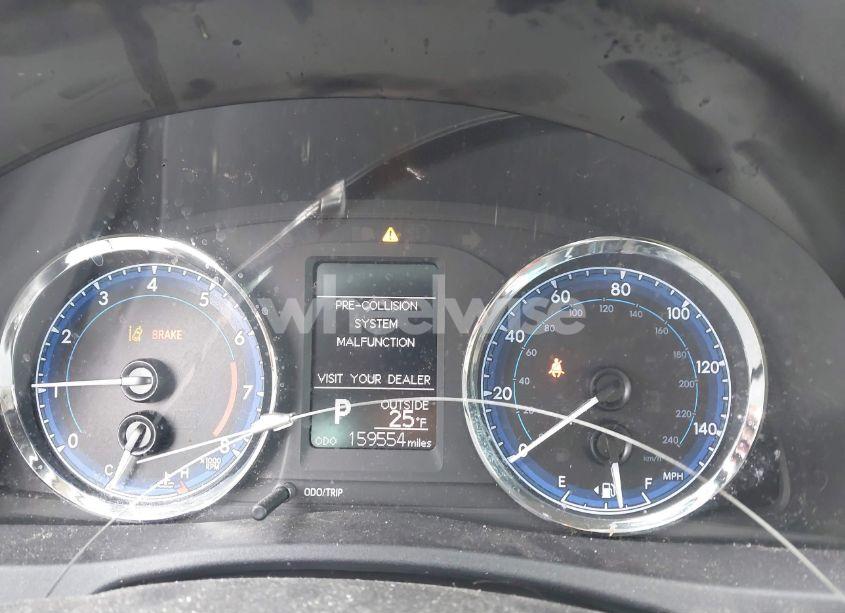 Photo 7 of 2018 Toyota Corolla LE (VIN 2T1BURHE3JC035009)