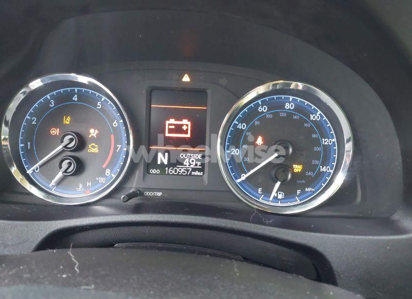 Photo 7 of 2018 Toyota Corolla LE (VIN 2T1BURHE3JC051274)