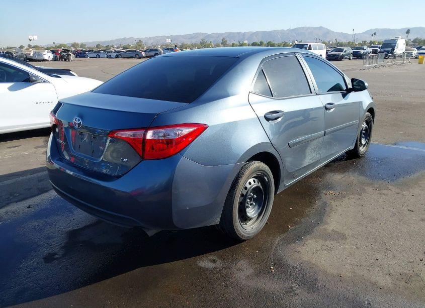 Photo 4 of 2018 Toyota Corolla LE (VIN 2T1BURHE3JC054529)