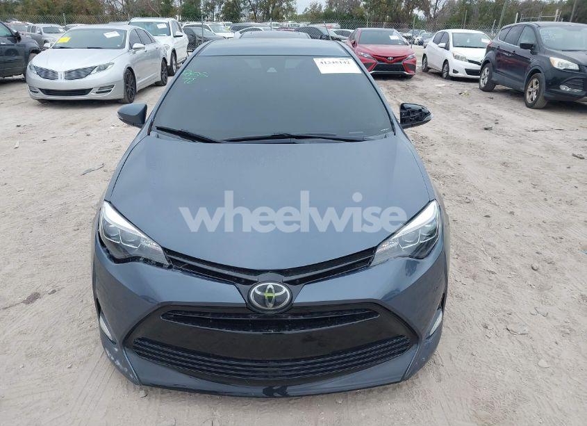Photo 12 of 2018 Toyota Corolla LE (VIN 2T1BURHE3JC069743)