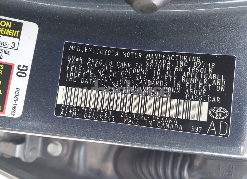 Photo 9 of 2018 Toyota Corolla LE (VIN 2T1BURHE3JC069743)