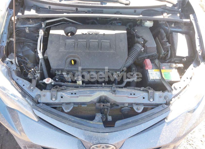 Photo 10 of 2018 Toyota Corolla SE (VIN 2T1BURHE3JC095727)