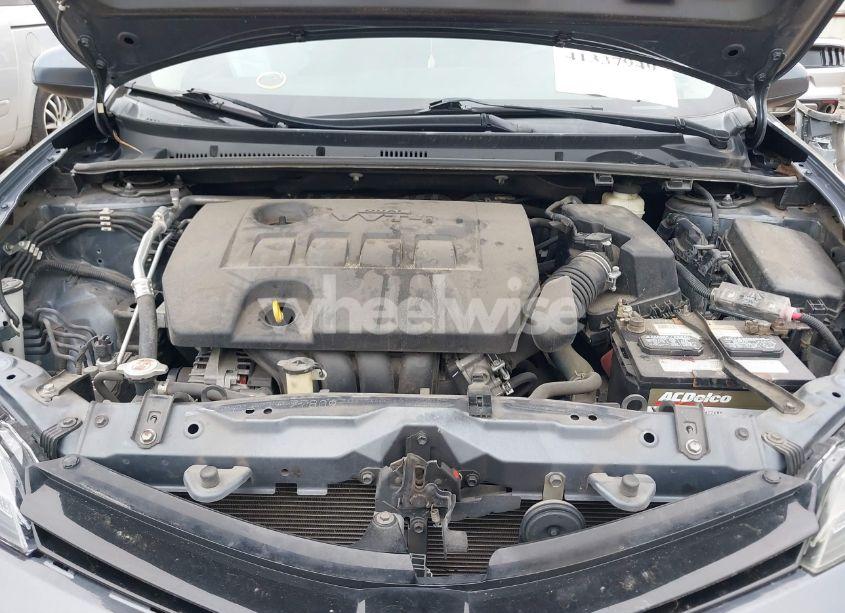 Photo 10 of 2018 Toyota Corolla LE (VIN 2T1BURHE3JC967162)