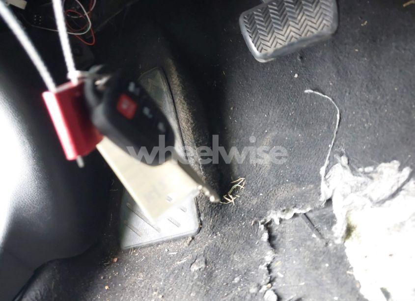 Photo 11 of 2018 Toyota Corolla LE (VIN 2T1BURHE3JC967162)