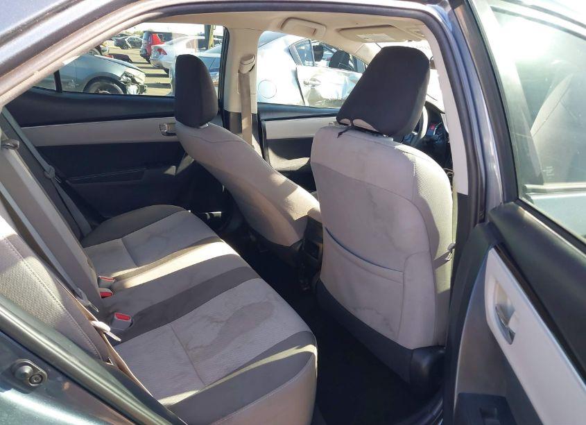 Photo 8 of 2018 Toyota Corolla LE (VIN 2T1BURHE3JC975603)