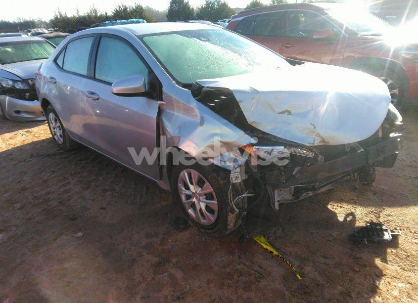 2018 Toyota Corolla L (VIN 2T1BURHE3JC975892) main photo