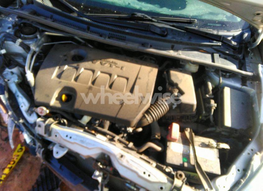 Photo 10 of 2018 Toyota Corolla L (VIN 2T1BURHE3JC975892)