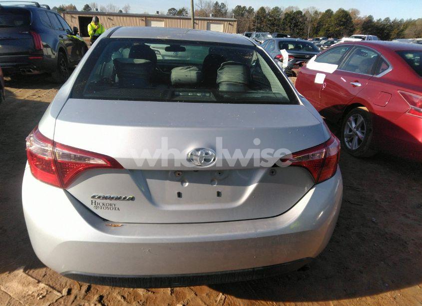 Photo 17 of 2018 Toyota Corolla L (VIN 2T1BURHE3JC975892)