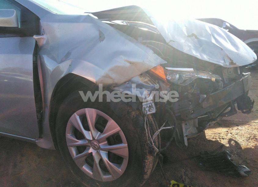 Photo 19 of 2018 Toyota Corolla L (VIN 2T1BURHE3JC975892)