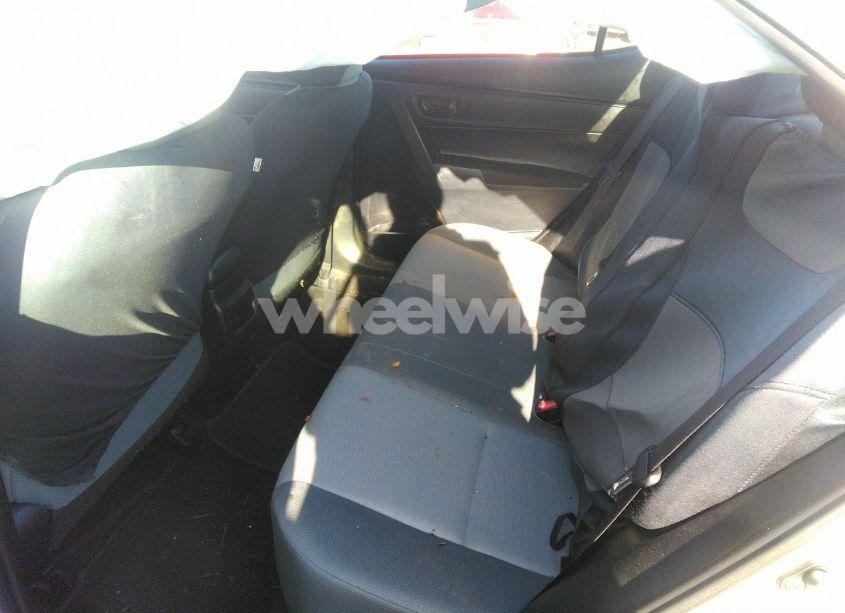 Photo 8 of 2018 Toyota Corolla L (VIN 2T1BURHE3JC975892)