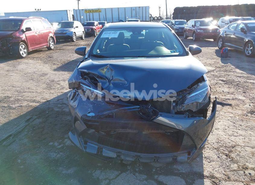 Photo 12 of 2019 Toyota Corolla L/LE/XLE/SE/XSE (VIN 2T1BURHE3KC131918)