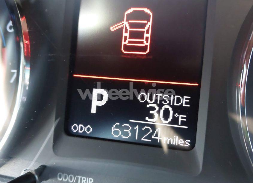 Photo 15 of 2019 Toyota Corolla L/LE/XLE/SE/XSE (VIN 2T1BURHE3KC131918)