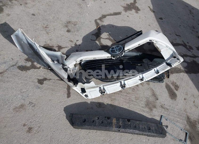 Photo 12 of 2019 Toyota Corolla L/LE/XLE/SE/XSE (VIN 2T1BURHE3KC133412)