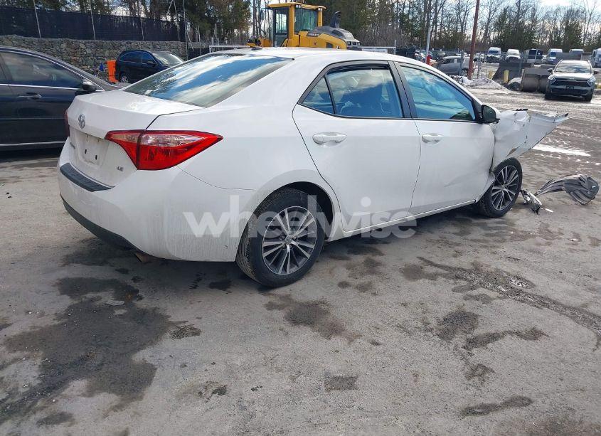 Photo 4 of 2019 Toyota Corolla L/LE/XLE/SE/XSE (VIN 2T1BURHE3KC133412)