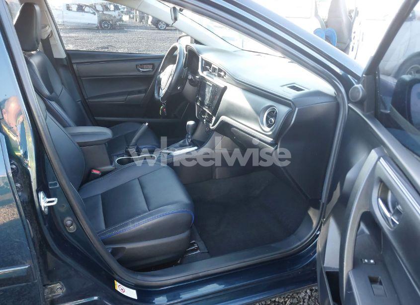 Photo 5 of 2019 Toyota Corolla XSE (VIN 2T1BURHE3KC137413)