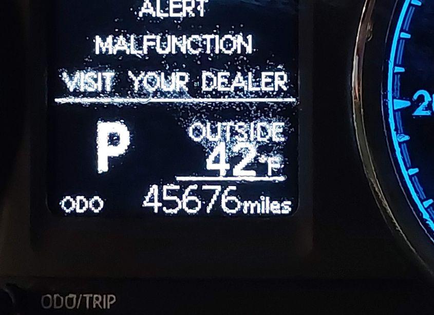 Photo 15 of 2019 Toyota Corolla L (VIN 2T1BURHE3KC142675)