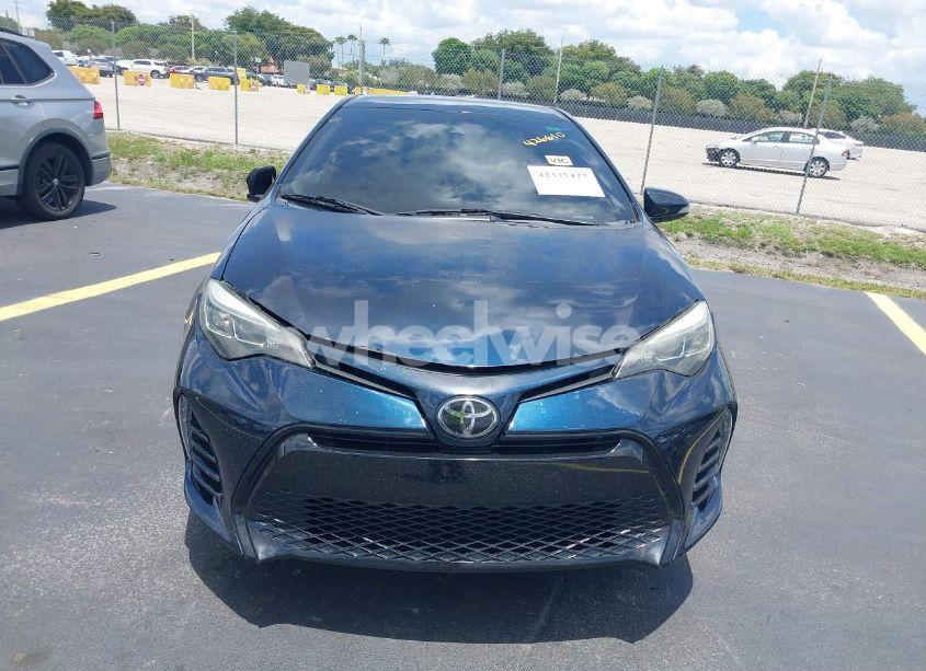 Photo 12 of 2019 Toyota Corolla SE (VIN 2T1BURHE3KC153370)