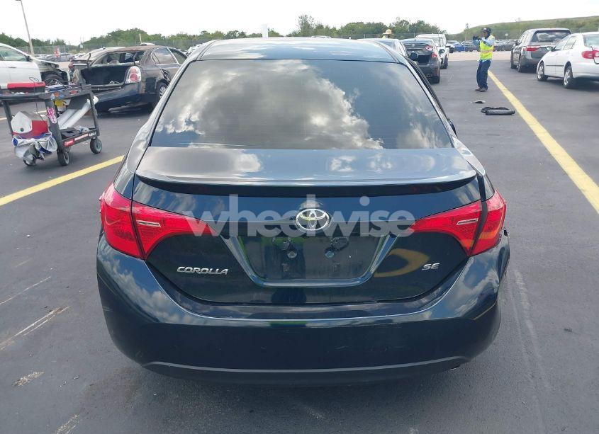 Photo 16 of 2019 Toyota Corolla SE (VIN 2T1BURHE3KC153370)