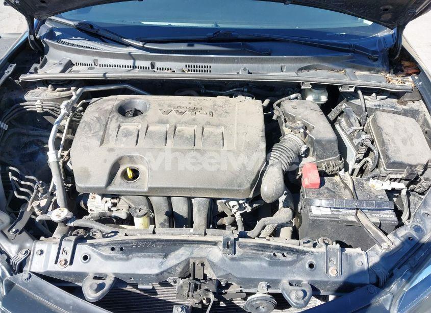 Photo 10 of 2019 Toyota Corolla LE (VIN 2T1BURHE3KC155541)