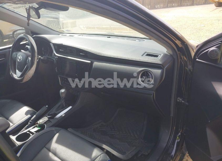 Photo 5 of 2019 Toyota Corolla XSE (VIN 2T1BURHE3KC160691)