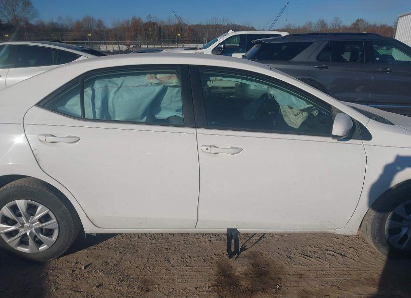 Photo 13 of 2019 Toyota Corolla L (VIN 2T1BURHE3KC179306)