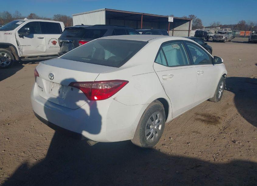 Photo 4 of 2019 Toyota Corolla L (VIN 2T1BURHE3KC179306)