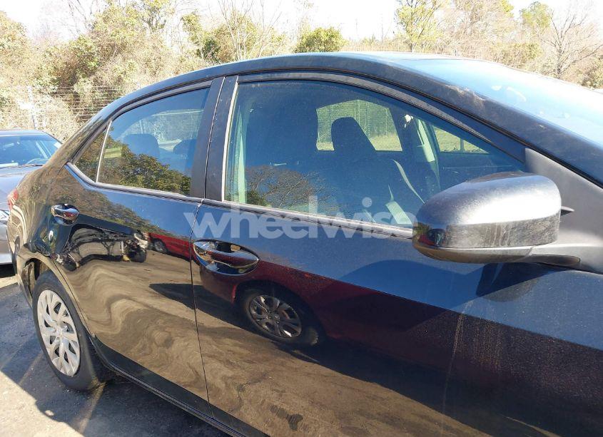 Photo 13 of 2019 Toyota Corolla LE (VIN 2T1BURHE3KC180066)