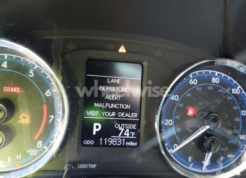 Photo 15 of 2019 Toyota Corolla LE (VIN 2T1BURHE3KC180066)