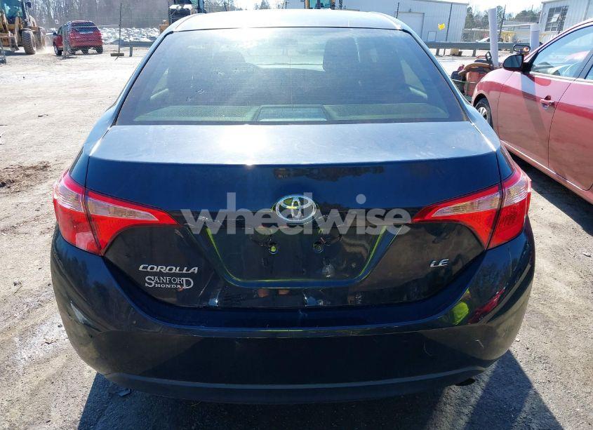 Photo 16 of 2019 Toyota Corolla LE (VIN 2T1BURHE3KC180066)