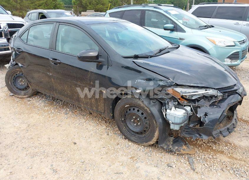 2019 Toyota Corolla LE (VIN 2T1BURHE3KC182688) main photo