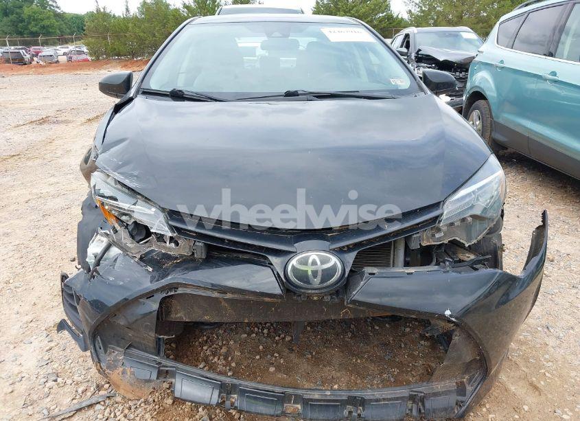 Photo 12 of 2019 Toyota Corolla LE (VIN 2T1BURHE3KC182688)