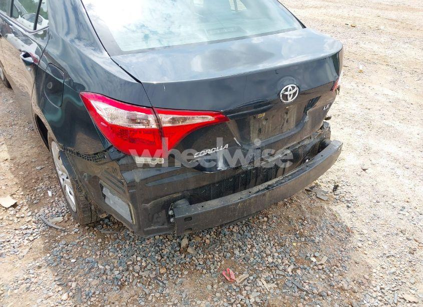Photo 6 of 2019 Toyota Corolla LE (VIN 2T1BURHE3KC182688)