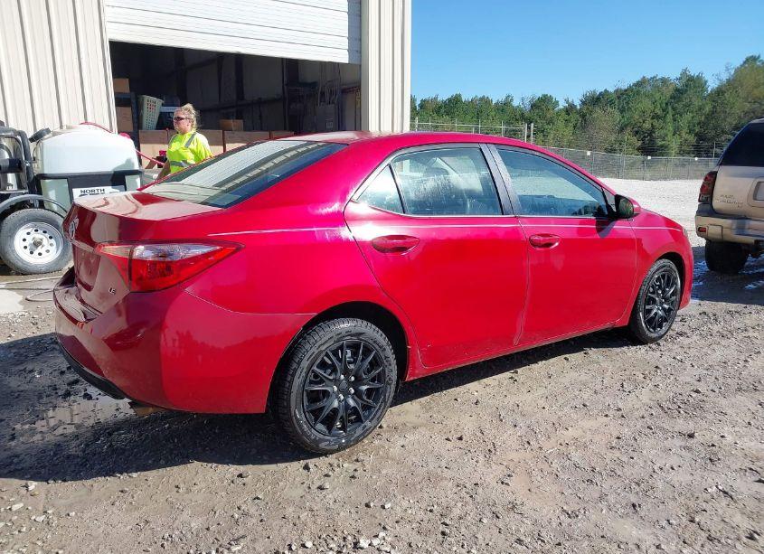 Photo 4 of 2019 Toyota Corolla LE (VIN 2T1BURHE3KC201269)