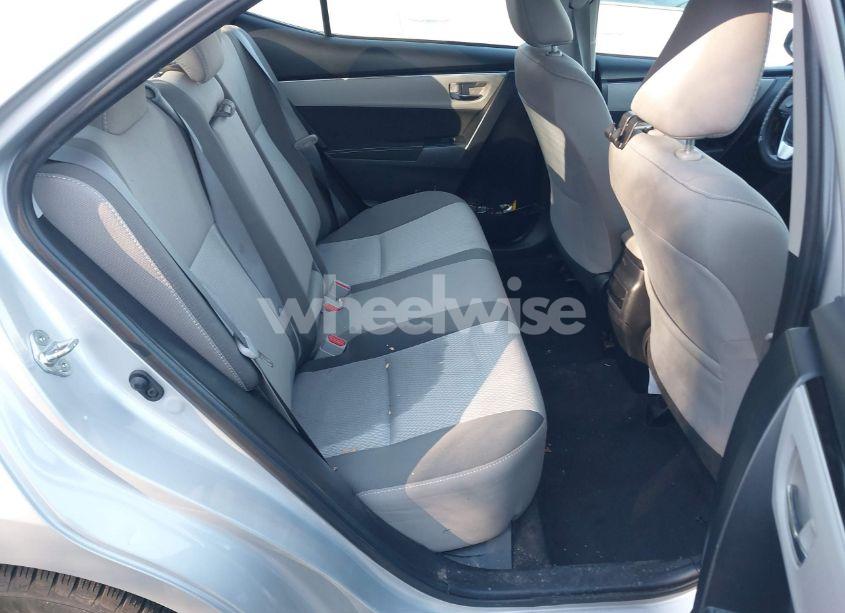 Photo 8 of 2019 Toyota Corolla LE (VIN 2T1BURHE3KC208917)