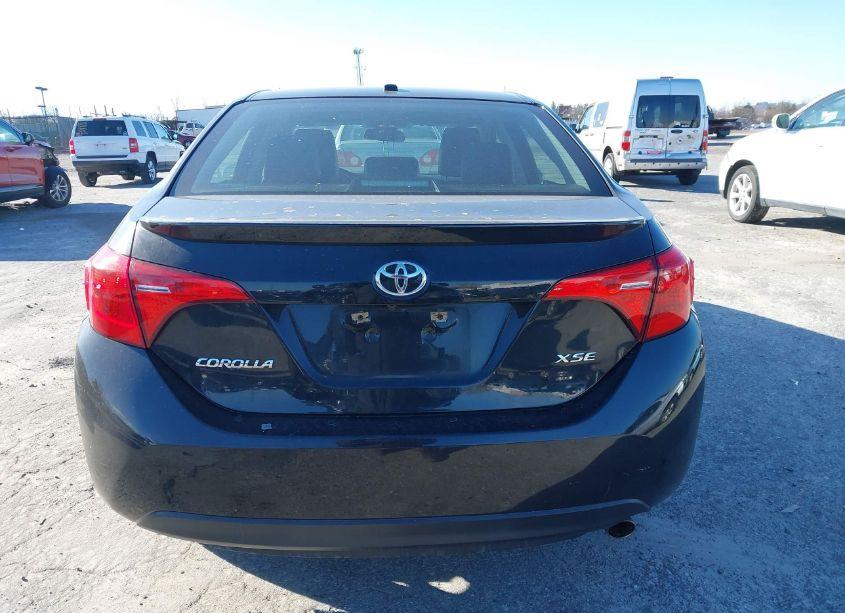 Photo 15 of 2019 Toyota Corolla XSE (VIN 2T1BURHE3KC215799)