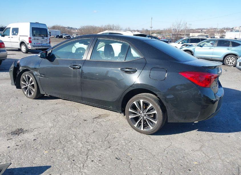 Photo 3 of 2019 Toyota Corolla XSE (VIN 2T1BURHE3KC215799)