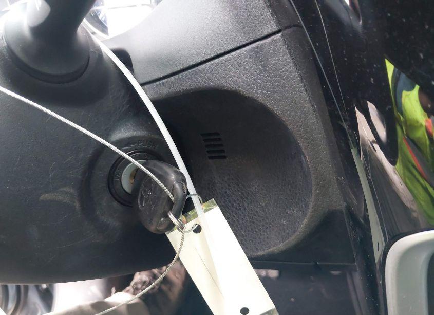 Photo 11 of 2019 Toyota Corolla LE (VIN 2T1BURHE3KC219402)