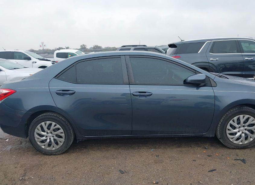 Photo 13 of 2019 Toyota Corolla LE (VIN 2T1BURHE3KC219402)
