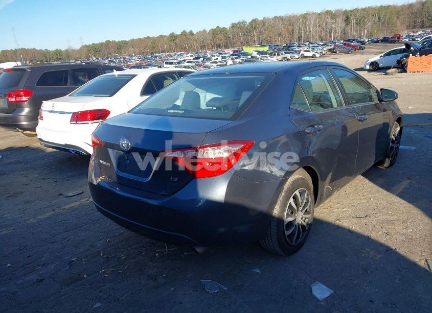 Photo 4 of 2019 Toyota Corolla LE (VIN 2T1BURHE3KC238516)