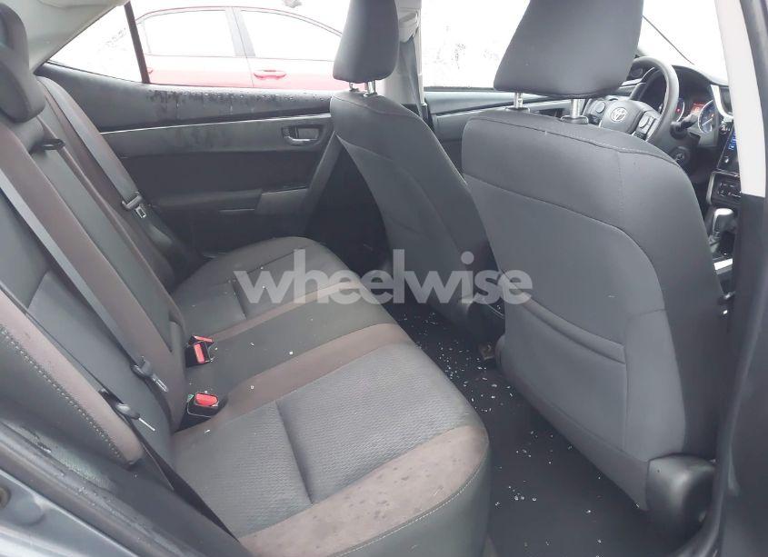 Photo 8 of 2019 Toyota Corolla LE (VIN 2T1BURHE3KC238810)