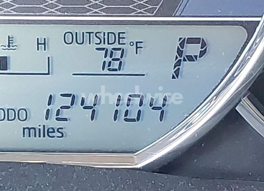 Photo 15 of 2014 Toyota Corolla L (VIN 2T1BURHE4EC004759)