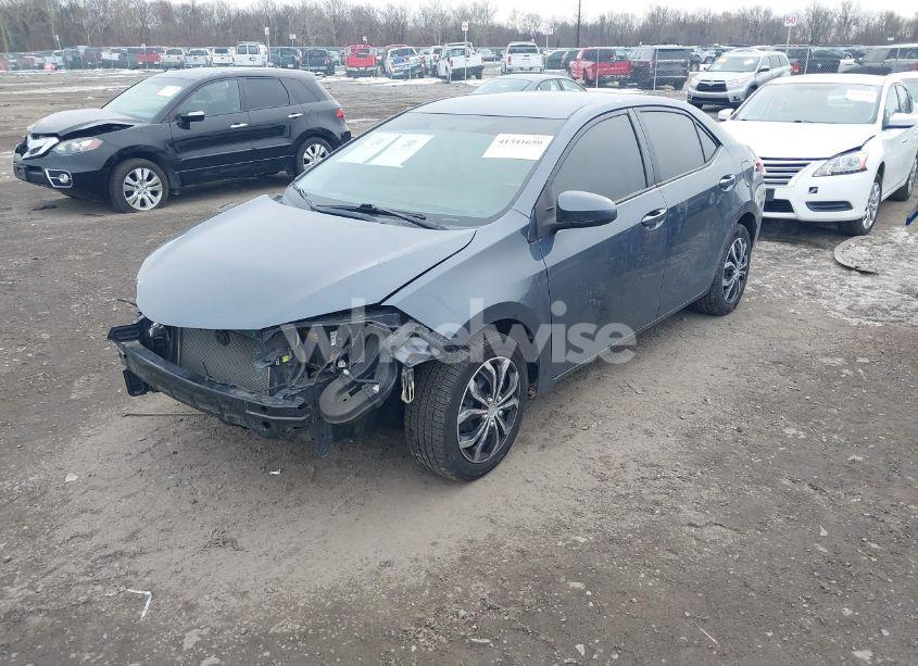 Photo 2 of 2014 Toyota Corolla LE (VIN 2T1BURHE4EC046655)