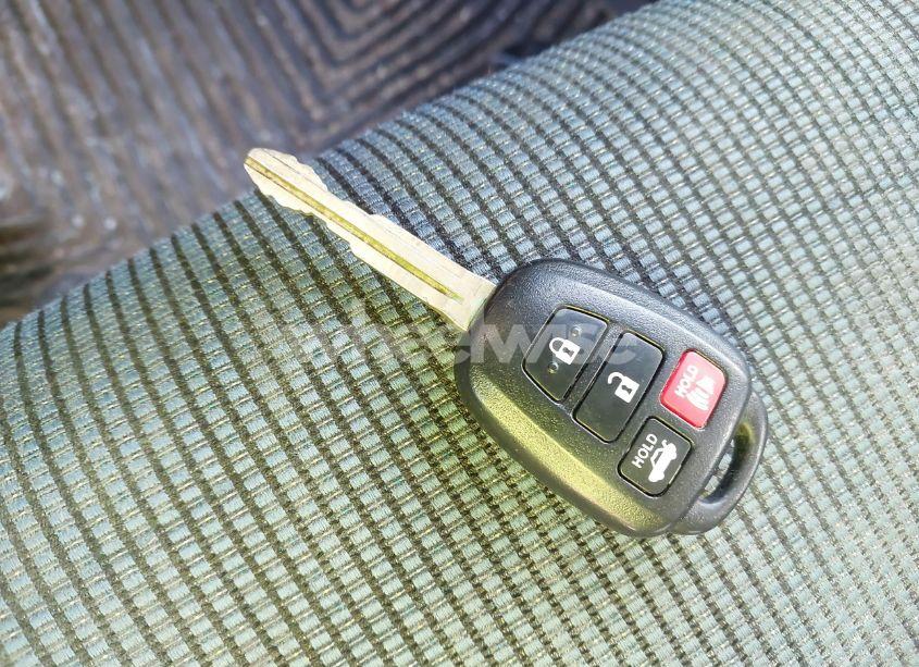 Photo 11 of 2014 Toyota Corolla S PLUS (VIN 2T1BURHE4EC065433)