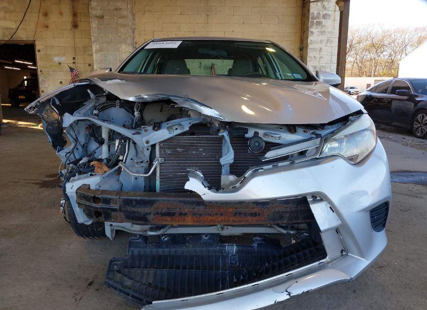 Photo 13 of 2014 Toyota Corolla LE (VIN 2T1BURHE4EC137571)