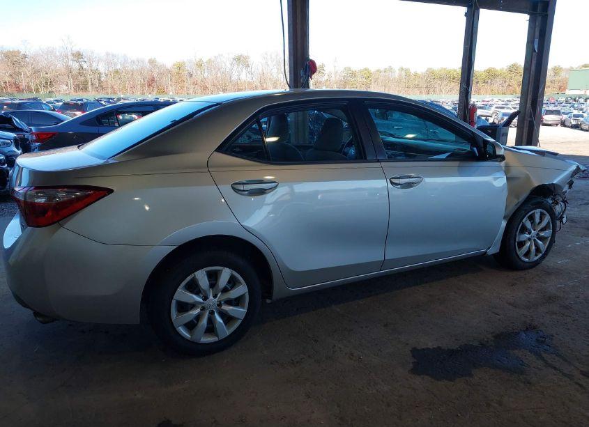 Photo 4 of 2014 Toyota Corolla LE (VIN 2T1BURHE4EC137571)