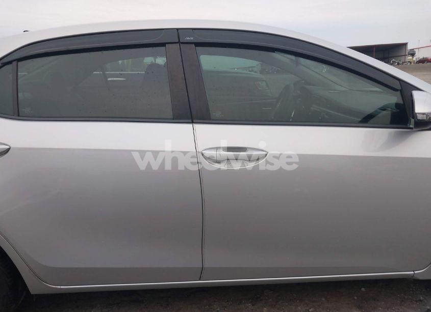 Photo 13 of 2014 Toyota Corolla S PLUS (VIN 2T1BURHE4EC142477)