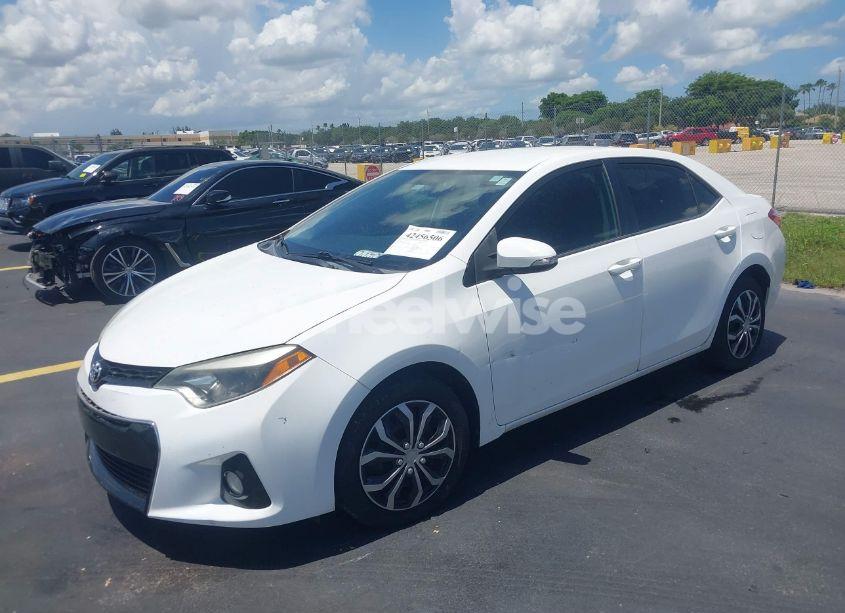 Photo 2 of 2014 Toyota Corolla S (VIN 2T1BURHE4EC151812)